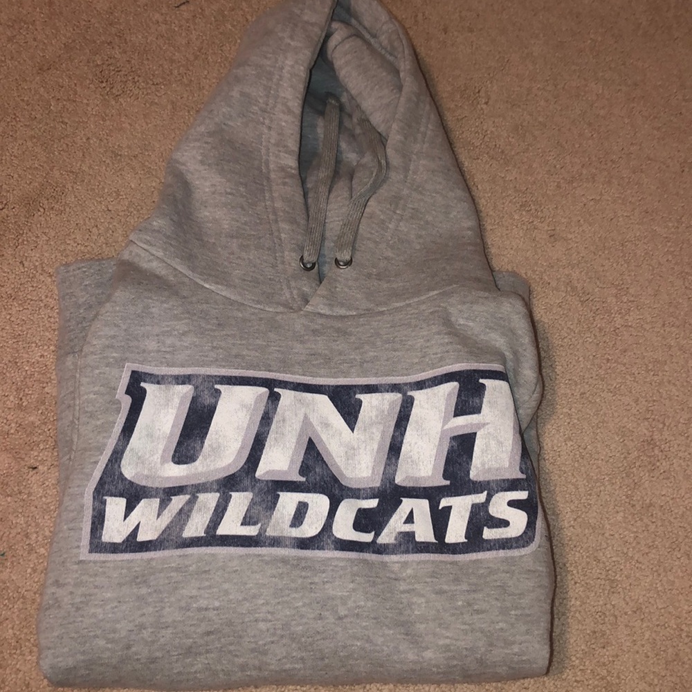 UNH hoodie